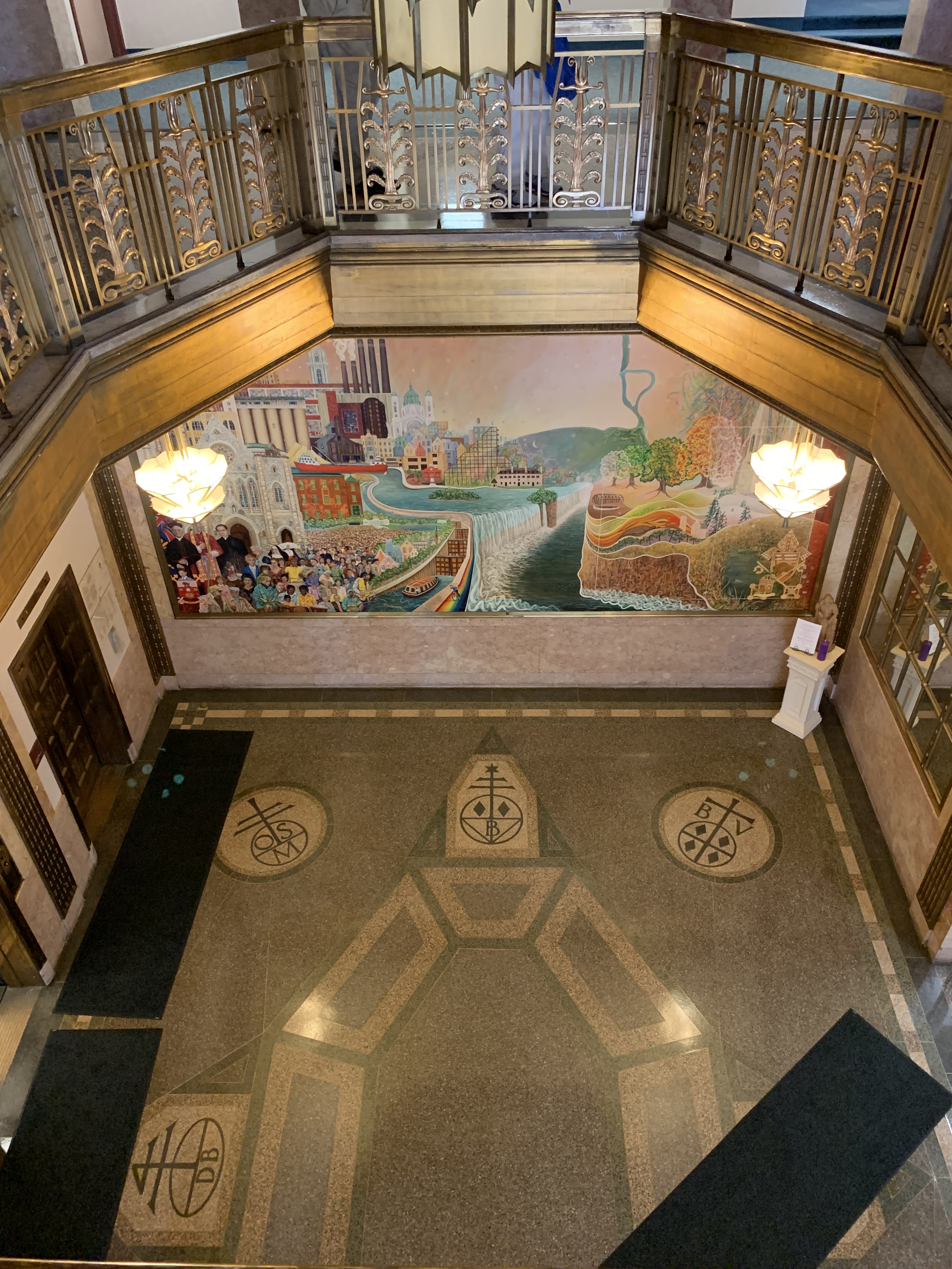 Mural half of lobby.jpg